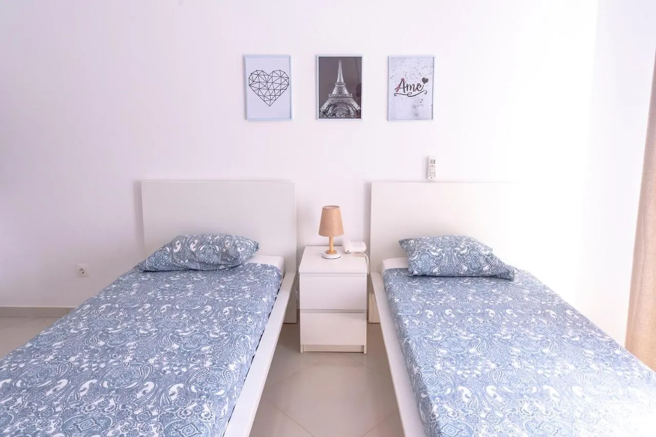 Urban Praia Maria - Aparthotel 3*,